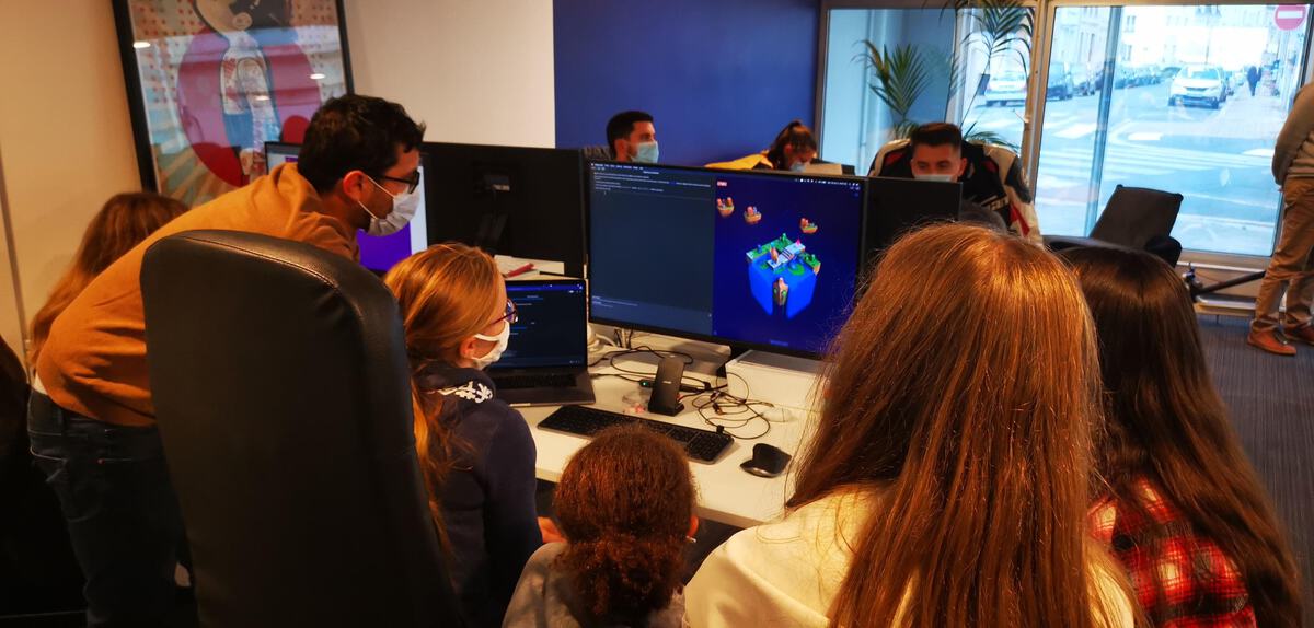Les filles ont pu coder leurs premières lignes