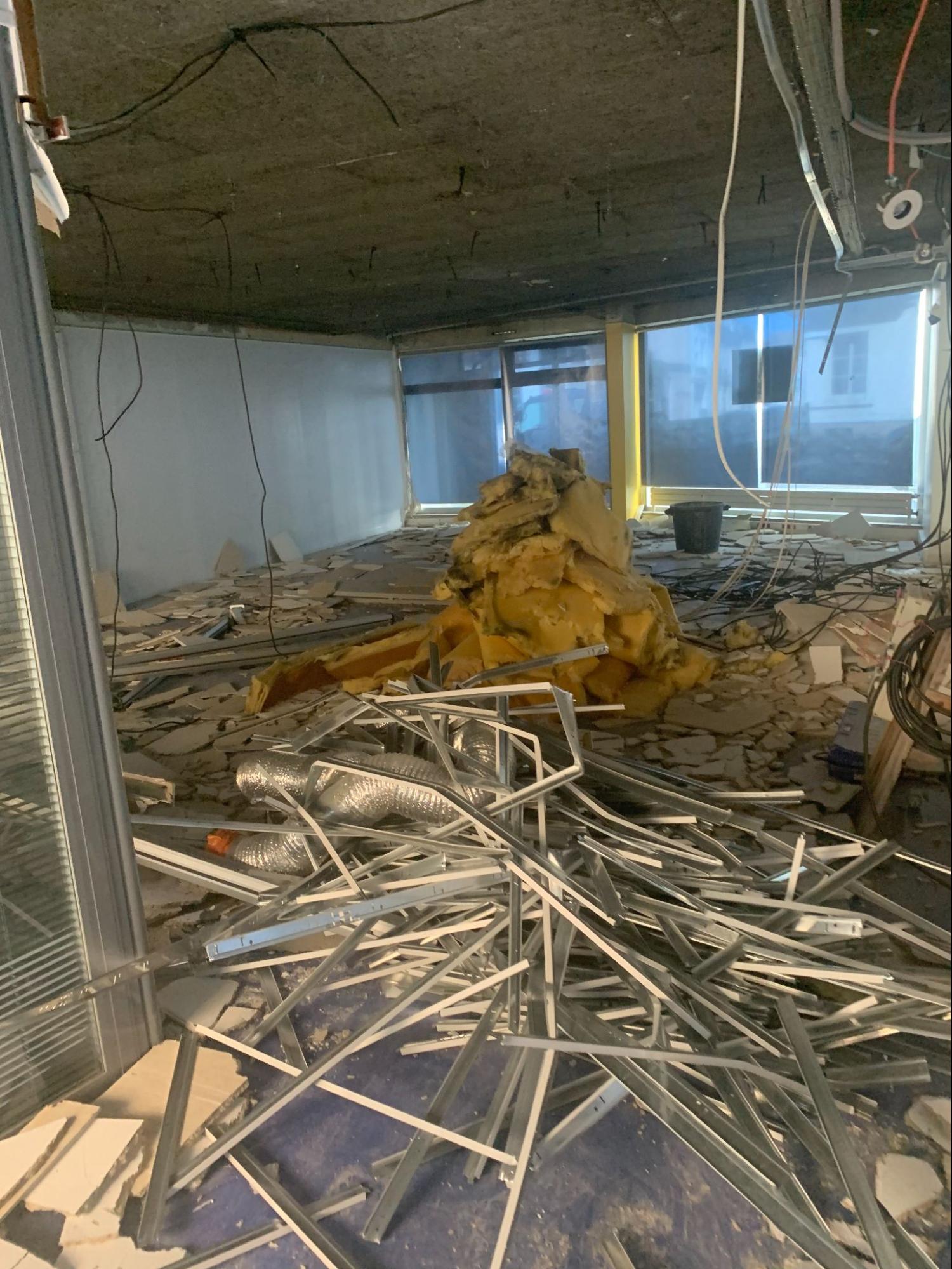 Destruction des anciens bureaux