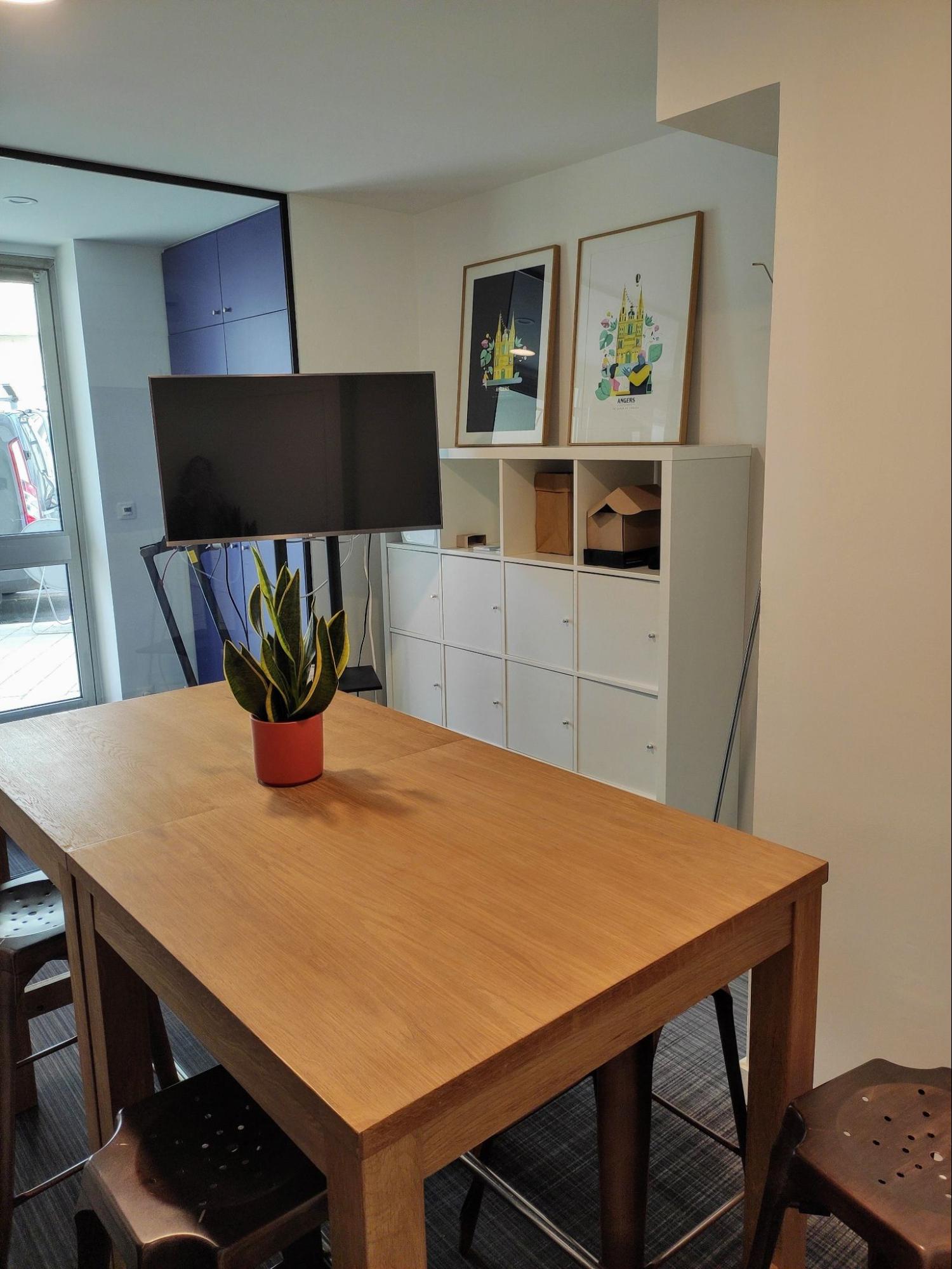 Petite salle de réunion